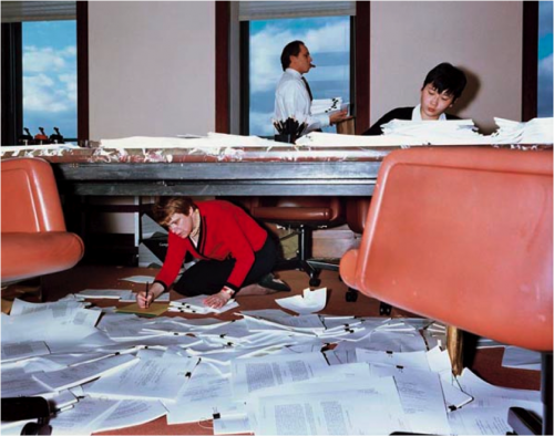Photo extraite de la série "Offices"  réalisée en 2001 par Lars Tunbjörk.